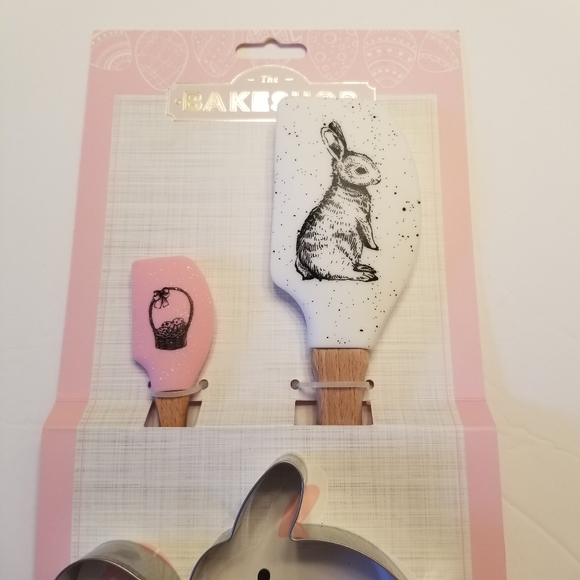 Easter themed Bakeshop utensils - Picture 3 of 4